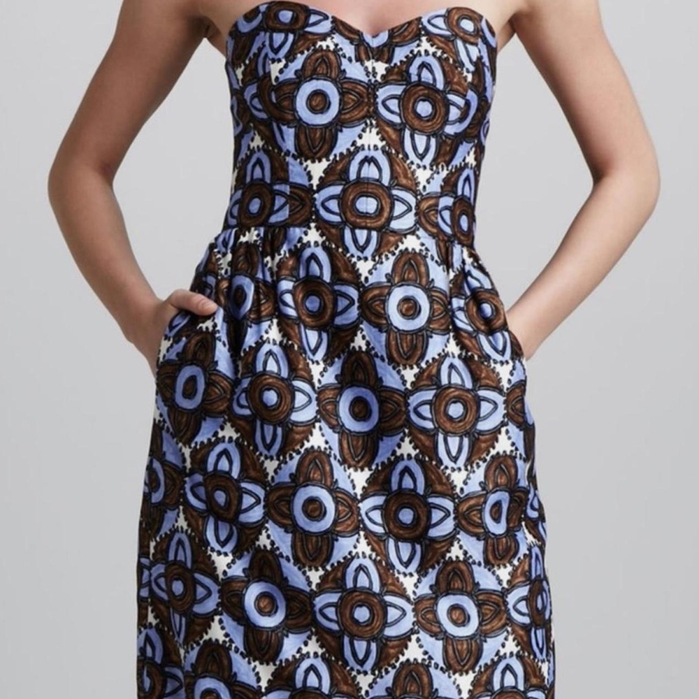 Milly Of New York Strapless Cocktail Dress in Blue and Brown Pattern Size 2